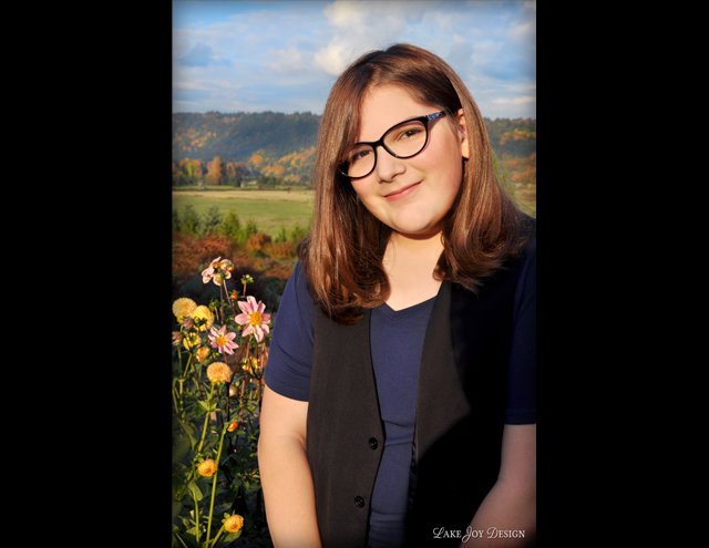 Laura_Henion_47